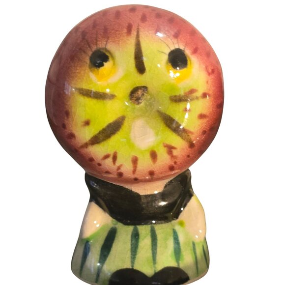 Vintage Anthropomorphic fruit  Salt & Pepper Shakers Apple Head Japan 1950s - Picture 4 of 9